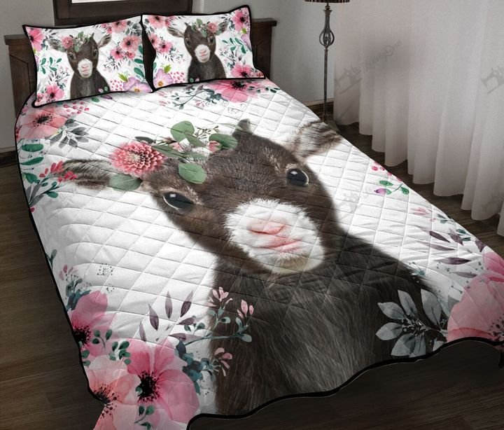 Baby goat floral quilt - Maria
