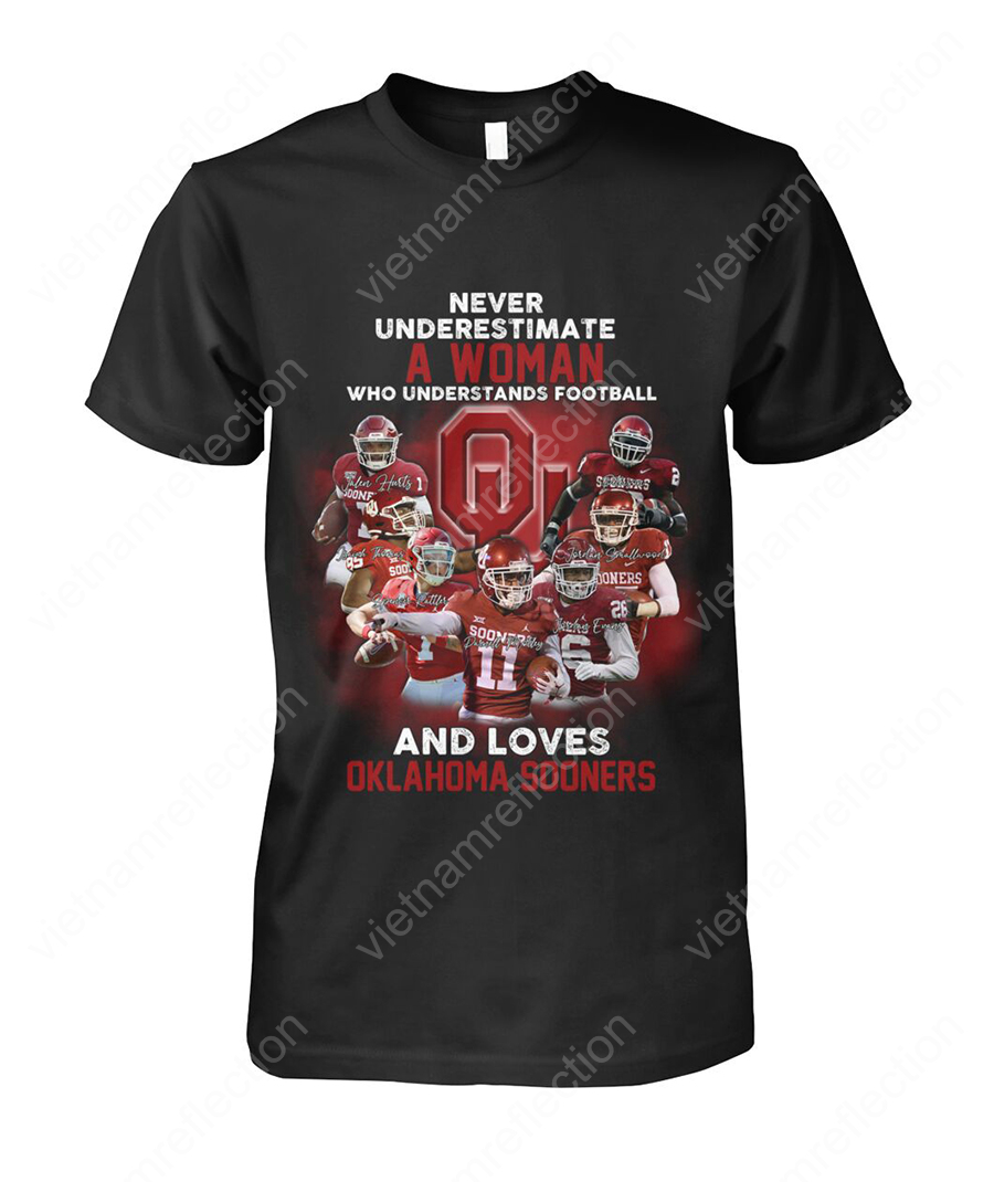 Never underestimate an old woman who understands football and loves Oklahoma Sooners shirt