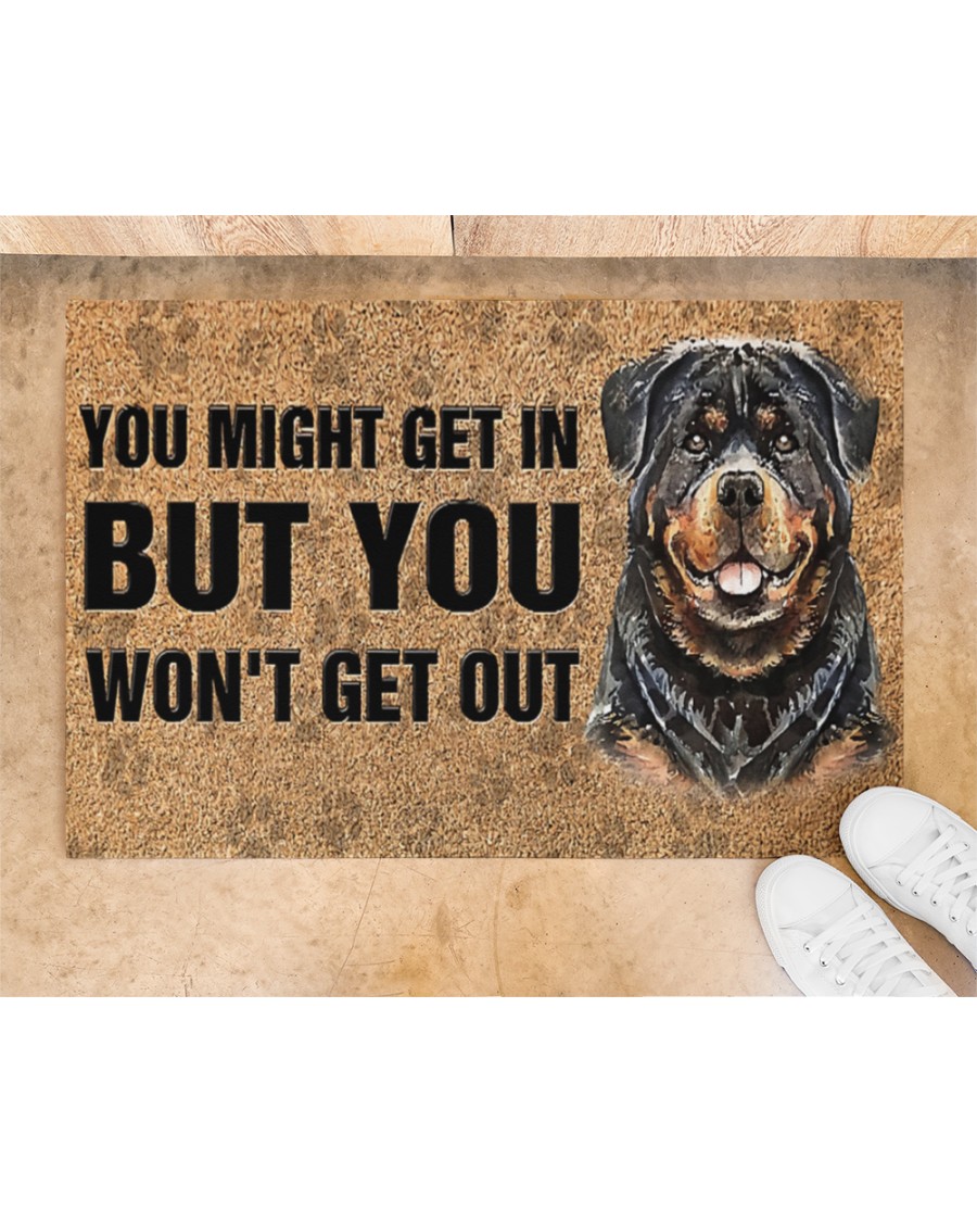 Rottweiler you might get in but you won't get out doormat 2