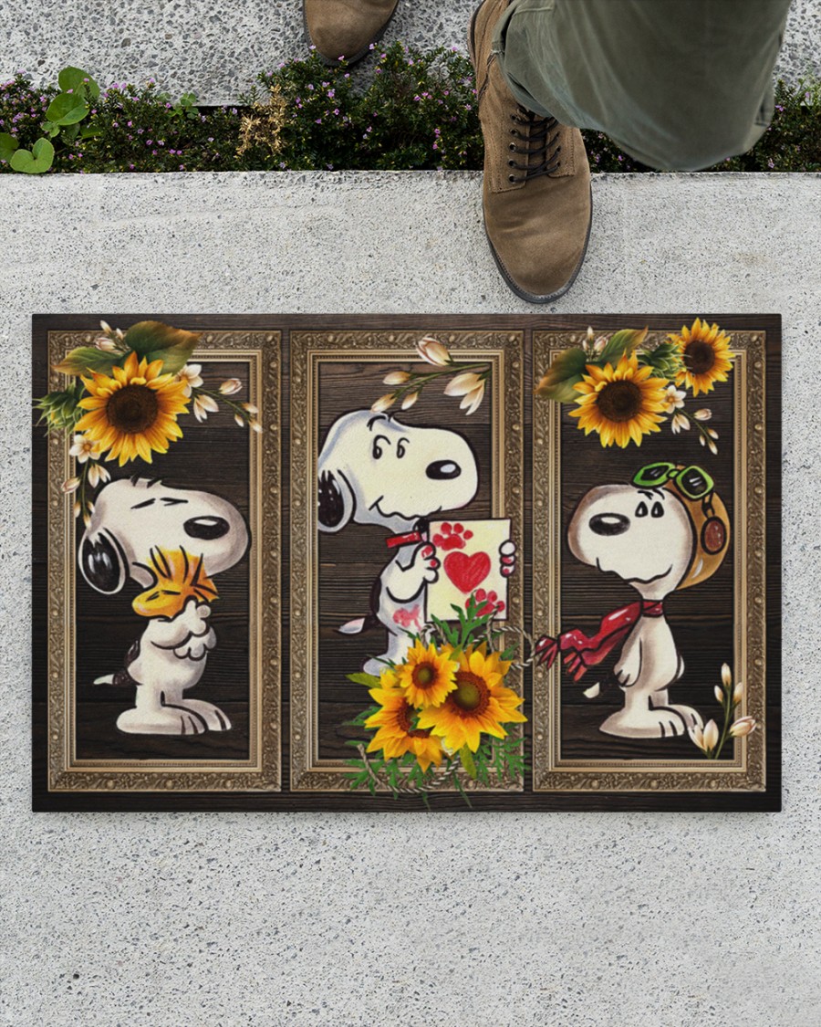 Snoopy and woodstock picture frame doormat