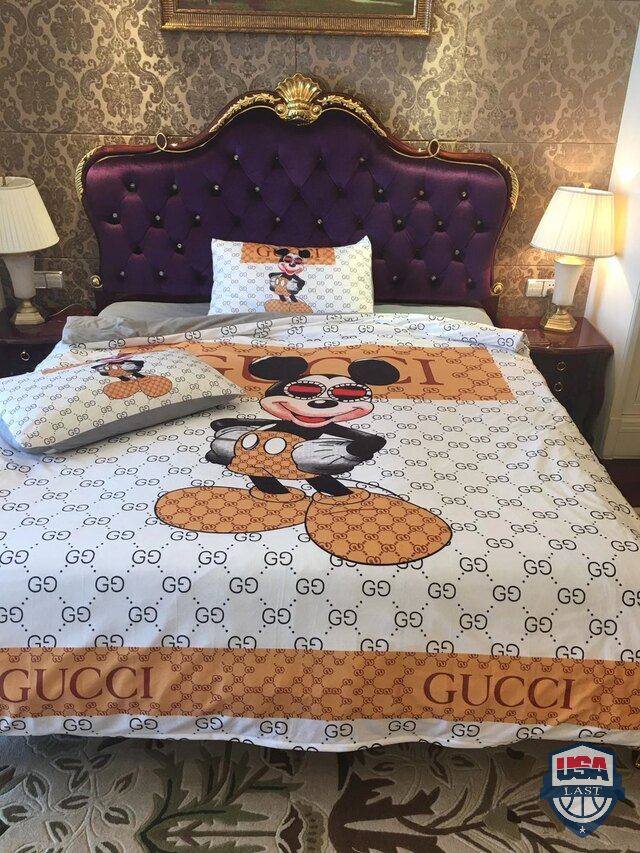 Gucci Luxury Brand Mickey Mouse 3D Bedding Set Duvet Cover 40