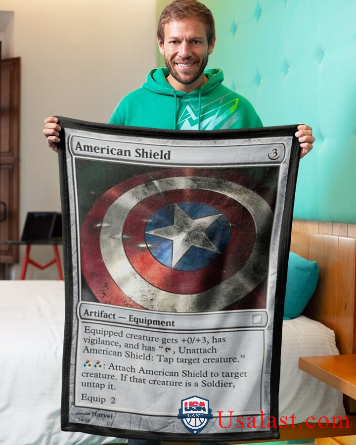 Captain-America-American-Shield-Fleece-Blanket-3.jpg