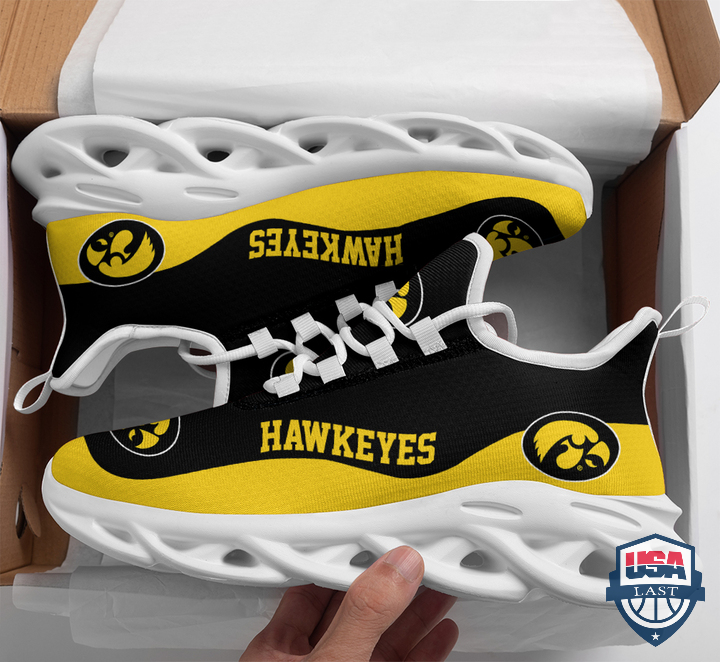 Iowa-Hawkeyes-NCAA-Max-Soul-Shoes-2.jpg