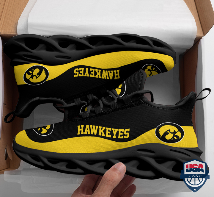 Iowa-Hawkeyes-NCAA-Max-Soul-Shoes.jpg