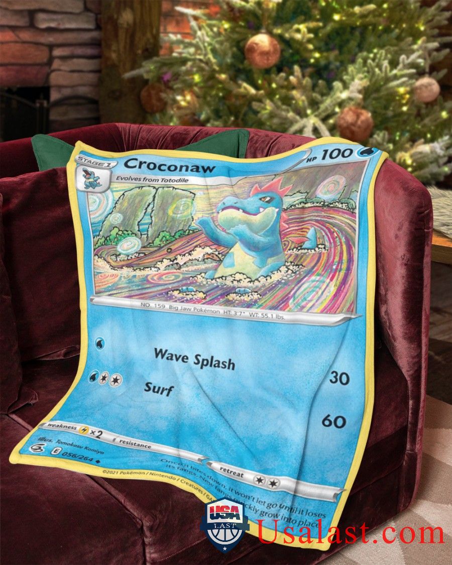 Pokemon-Coroconaw-Fusion-Strike-Blanket-1.jpg