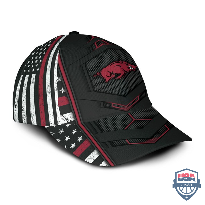 DIGCxMaG-T240122-135xxxArkansas-Razorbacks-American-Flag-Trucker-Cap-3.jpg