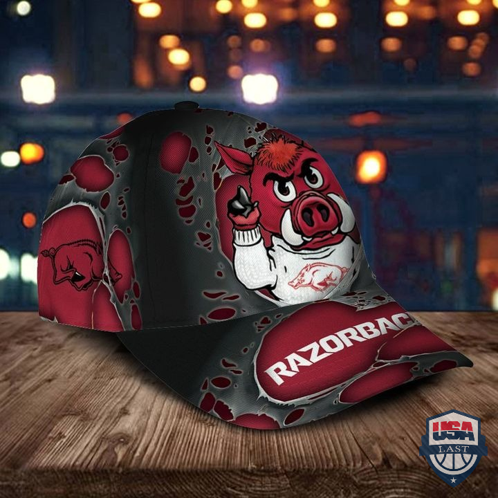 m5Nhmph8-T240122-123xxxPersonalized-NCAA1-Arkansas-Razorbacks-Hat-Cap-2.jpg