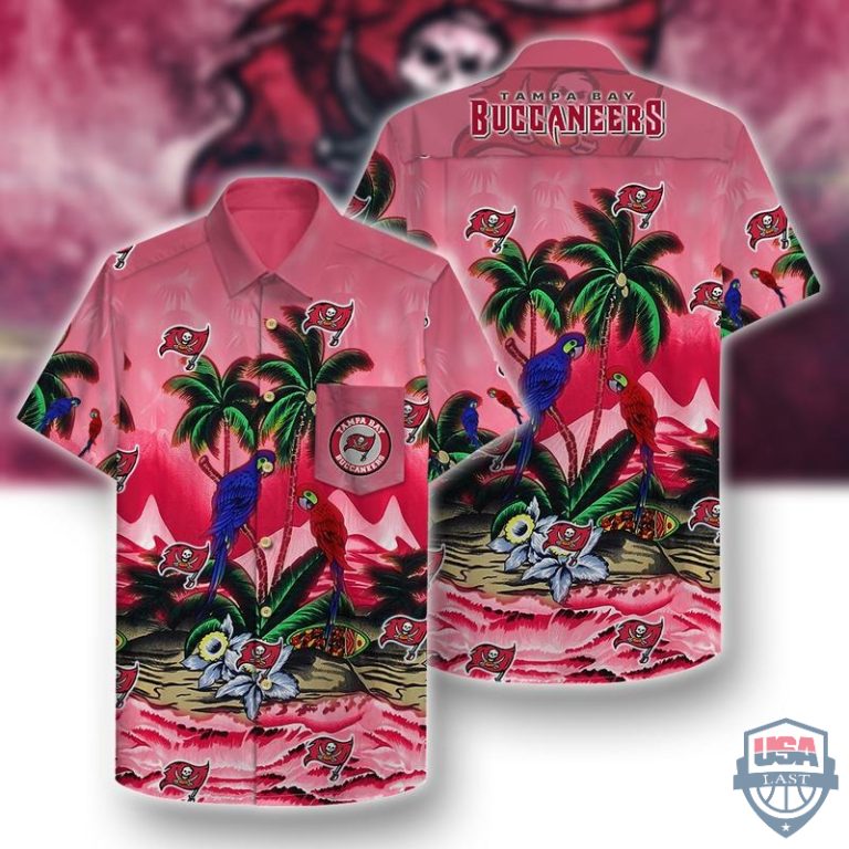 Bhjoly8k-T170222-056xxxTampa-Bay-Buccaneers-Parrots-Hawaiian-Shirt.jpg