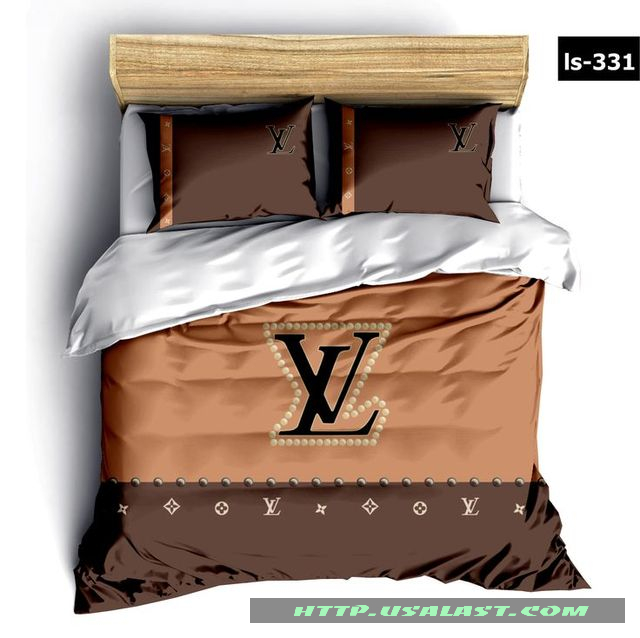 KCJaQeFa-T220222-079xxxLouis-Vuitton-Bedding-Set-Duvet-Cover-New-Design-30-1.jpg