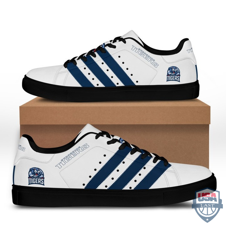 WlGmsCMX-T080222-156xxxStraubing-Tigers-Stan-Smith-Shoes-3.jpg