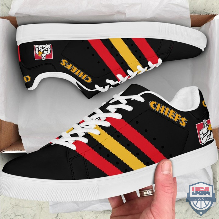 h77wMpNb-T080222-161xxxChiefs-Rugby-Team-Stan-Smith-Shoes-2.jpg