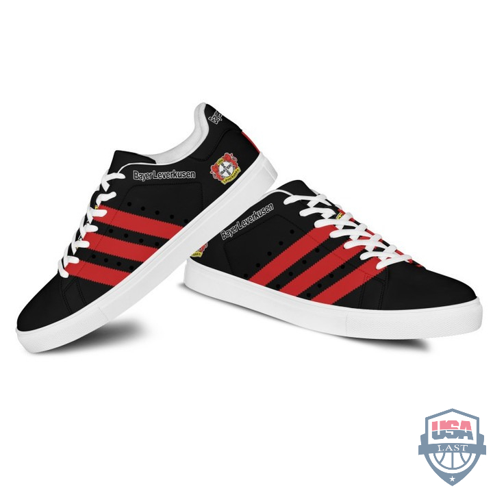 mAftIlCS-T100222-124xxxBayer-04-Leverkusen-Stan-Smith-Shoes-2.jpg