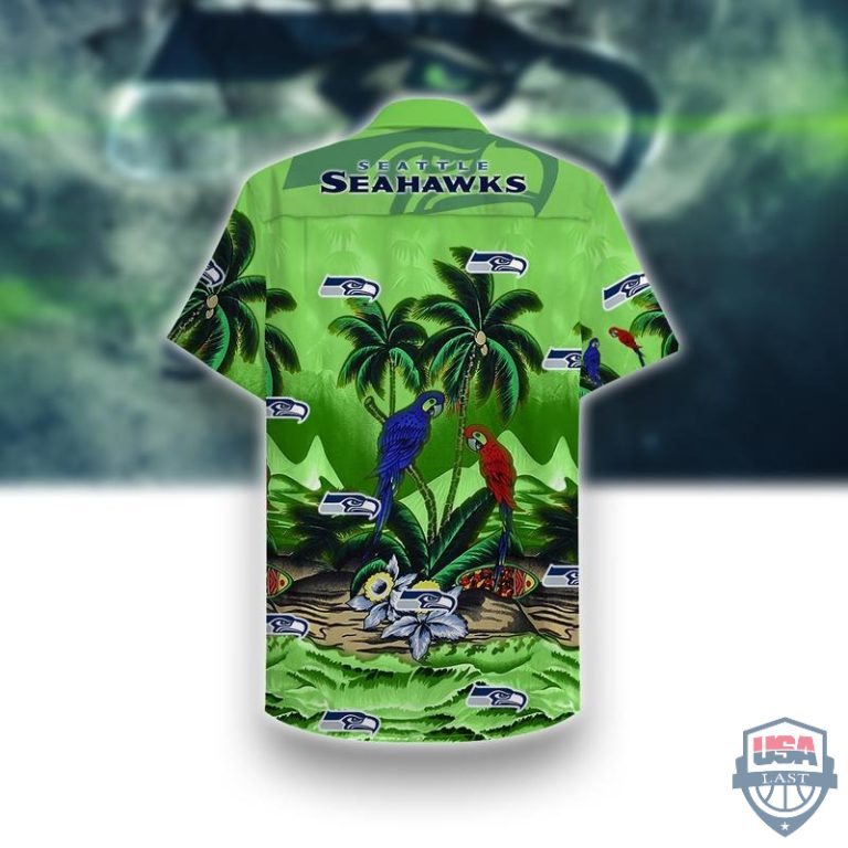 pQwWwzyX-T170222-064xxxSeattle-Seahawks-Parrots-Hawaiian-Shirt-1.jpg