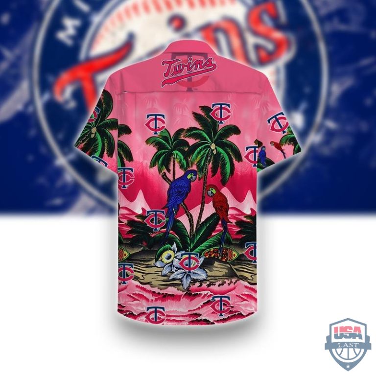 rbF4jYak-T170222-082xxxMinnesota-Twins-Parrots-Hawaiian-Shirt-1.jpg