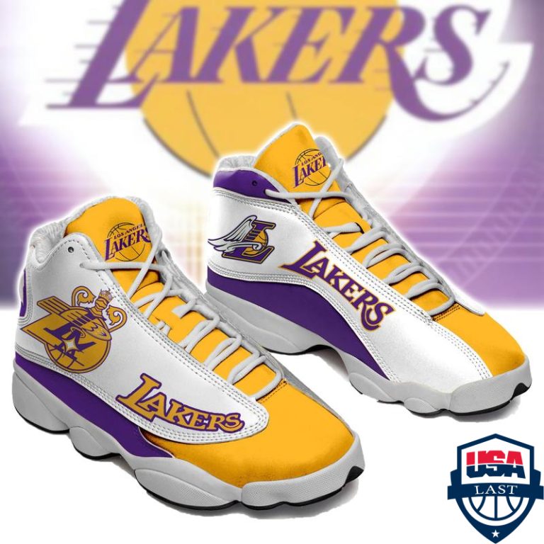 06jr8zDP-TH150322-47xxxLos-Angeles-Lakers-NBA-ver-2-Air-Jordan-13-sneaker2.jpg