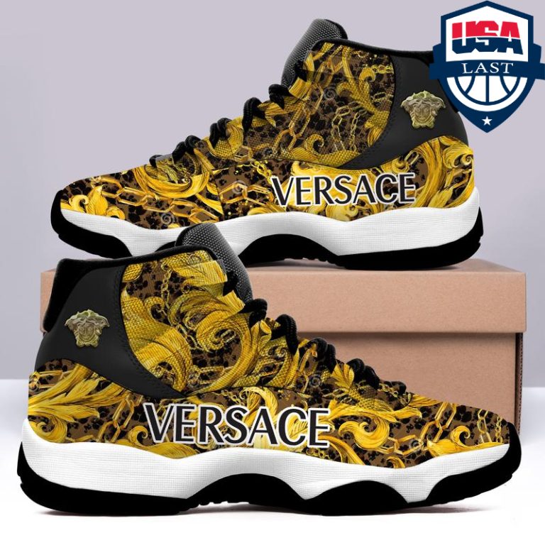 1Ez8XA1I-TH100322-04xxxVersace-ver-4-Air-Jordan-11-sneaker2.jpg