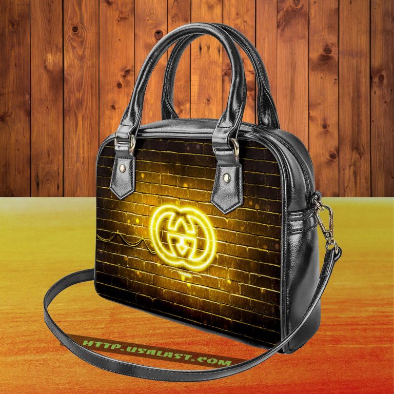 1Gu6vKUz-T080322-033xxxGucci-Brand-Logo-Shoulder-Handbag-V21-Copy.jpg