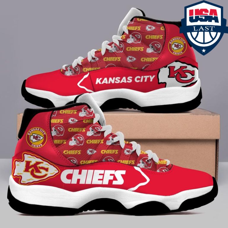 1M04PPPo-TH100322-31xxxKansas-City-Chiefs-NFL-Air-Jordan-11-sneaker.jpg