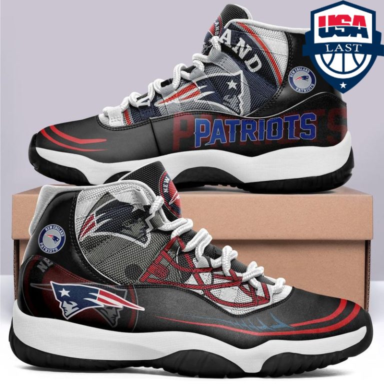 1tb5XulG-TH100322-18xxxNew-England-Patriots-NFL-Air-Jordan-11-sneaker.jpg