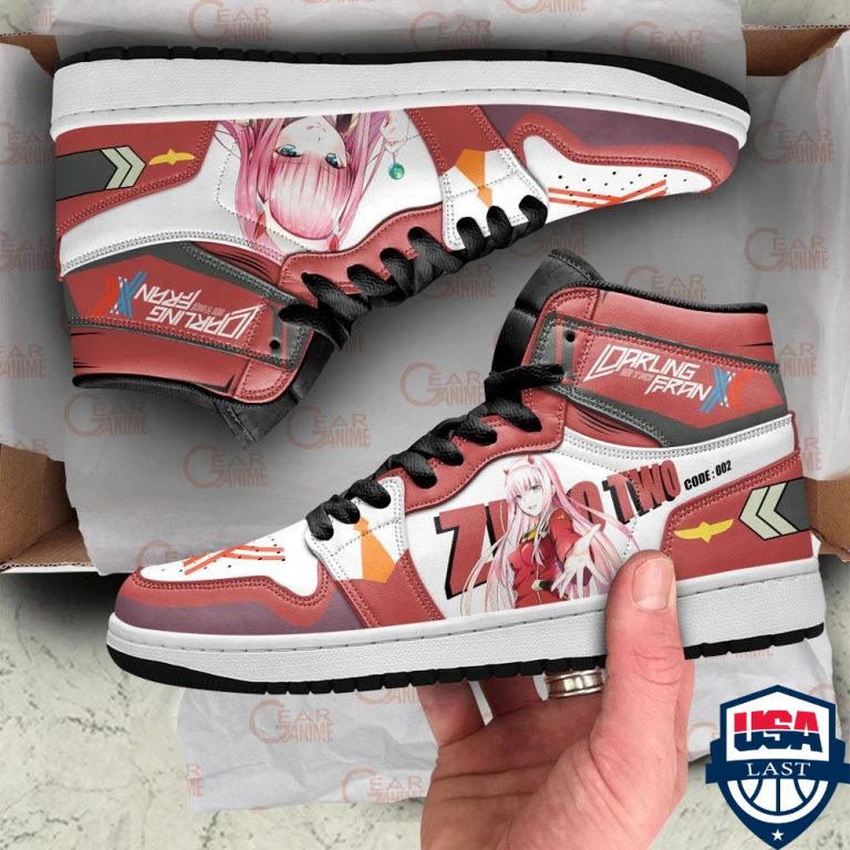 5xj3ZWcE-TH260322-04xxxZero-Two-Code-002-Darling-In-The-Franxx-ver-2-Air-Jordan-High-Top-Sneaker-Shoes3.jpg