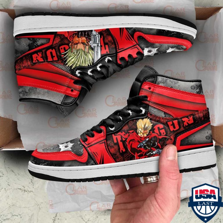 A5pz73An-TH290322-49xxxVash-The-Stampede-Trigun-Air-Jordan-High-Top-Sneaker-Shoes1.jpg