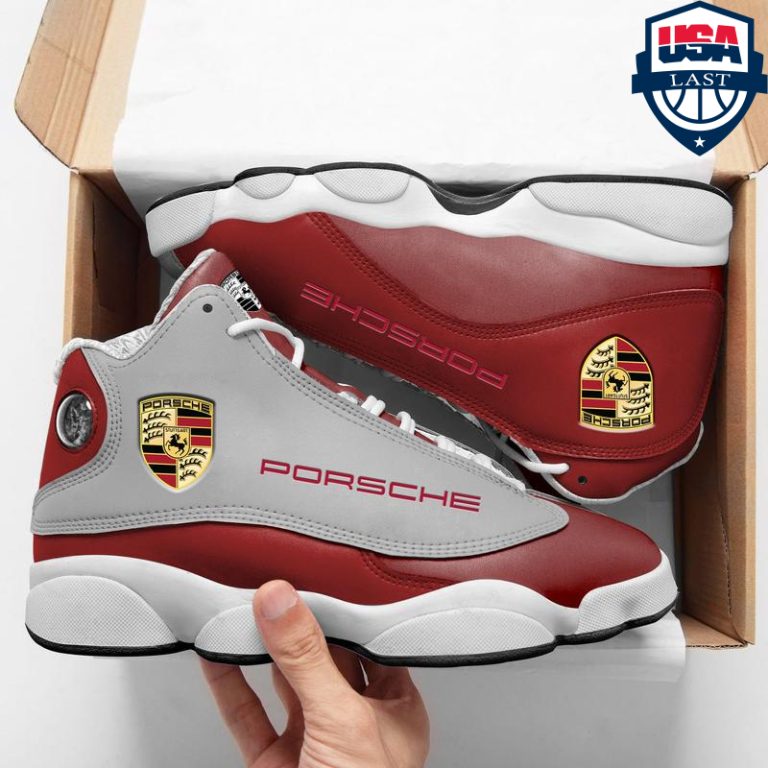 ADo0t21B-TH120322-04xxxPorsche-AG-Air-Jordan-13-sneaker3.jpg