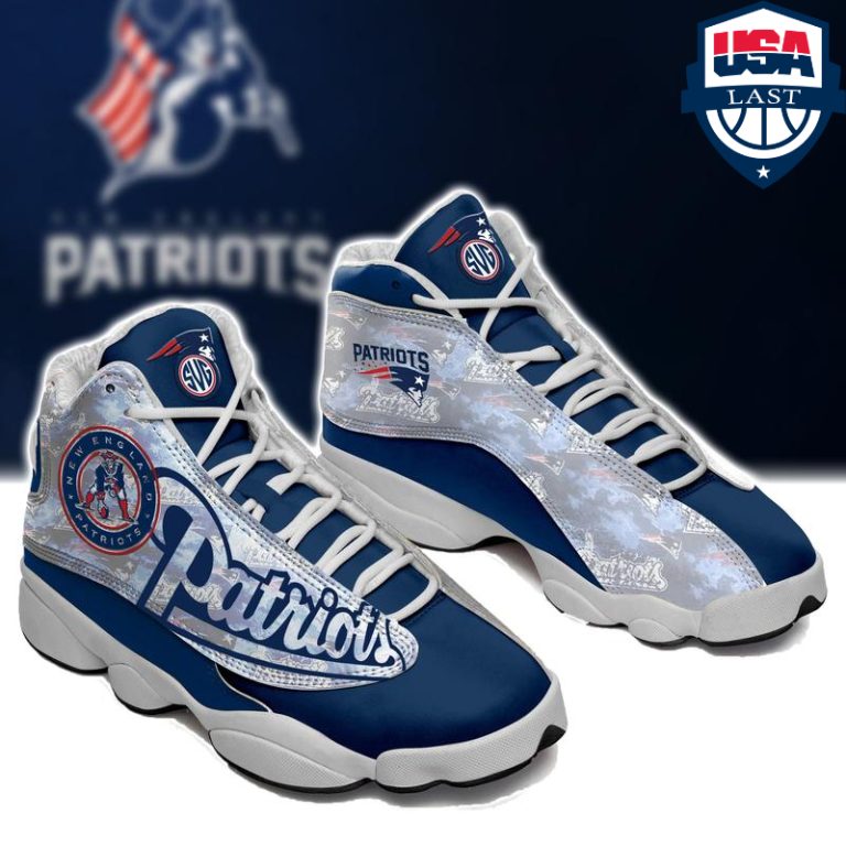 CMkmDiBL-TH140322-28xxxNew-England-Patriots-NFL-ver-2-Air-Jordan-13-sneaker1.jpg