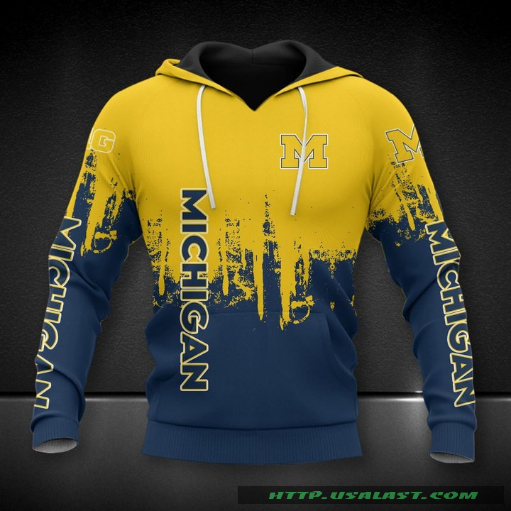 CUYTGx5Q-T050322-052xxxMichigan-Football-NCAA-3D-Hoodie-T-Shirt-3.jpg