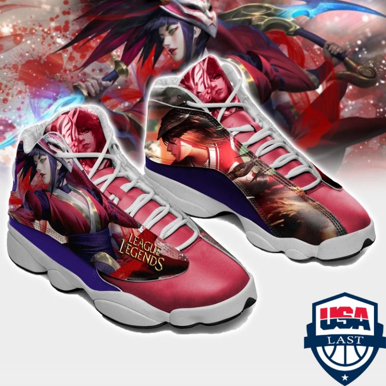 E5FDeMX8-TH210322-01xxxLeague-of-Legends-Bloodmoon-Akali-Air-Jordan-13-sneaker.jpg