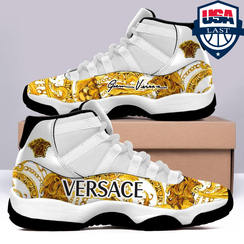 EdWNdJ7w-TH100322-03xxxVersace-ver-3-Air-Jordan-11-sneaker3.jpg