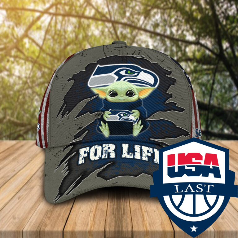 IrIevGe0-TH090322-29xxxBaby-Yoda-NFL-Seattle-Seahawks-For-Life-Cap1.jpg