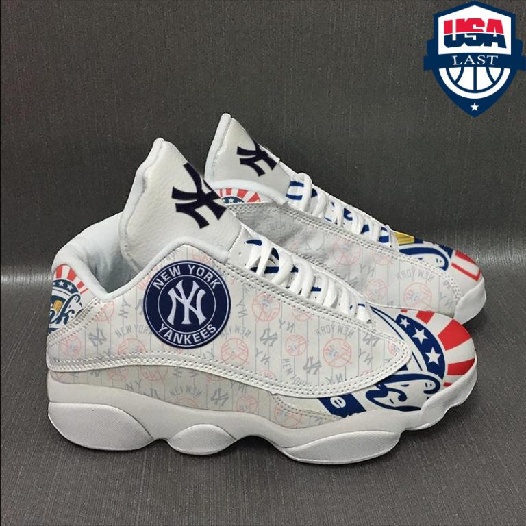 RLoOQjmL-TH140322-09xxxNew-York-Yankees-MLB-ver-6-Air-Jordan-13-sneaker1.jpg