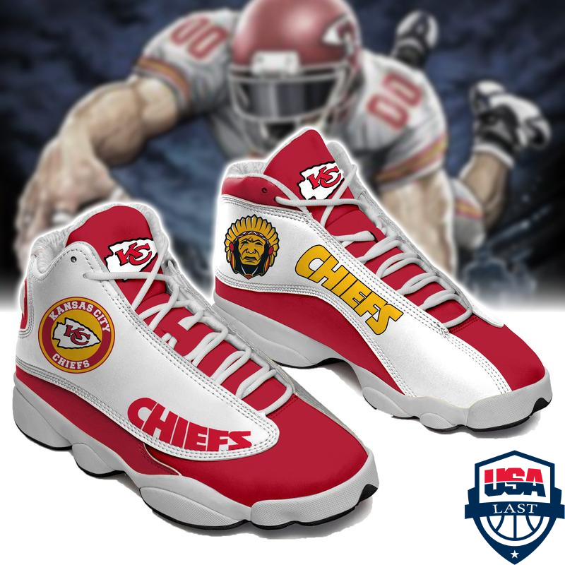 RseLGVwP-St9sGkQi-TH160322-25xxxKansas-City-Chiefs-NFL-ver-1-Air-Jordan-13-sneaker3.jpg