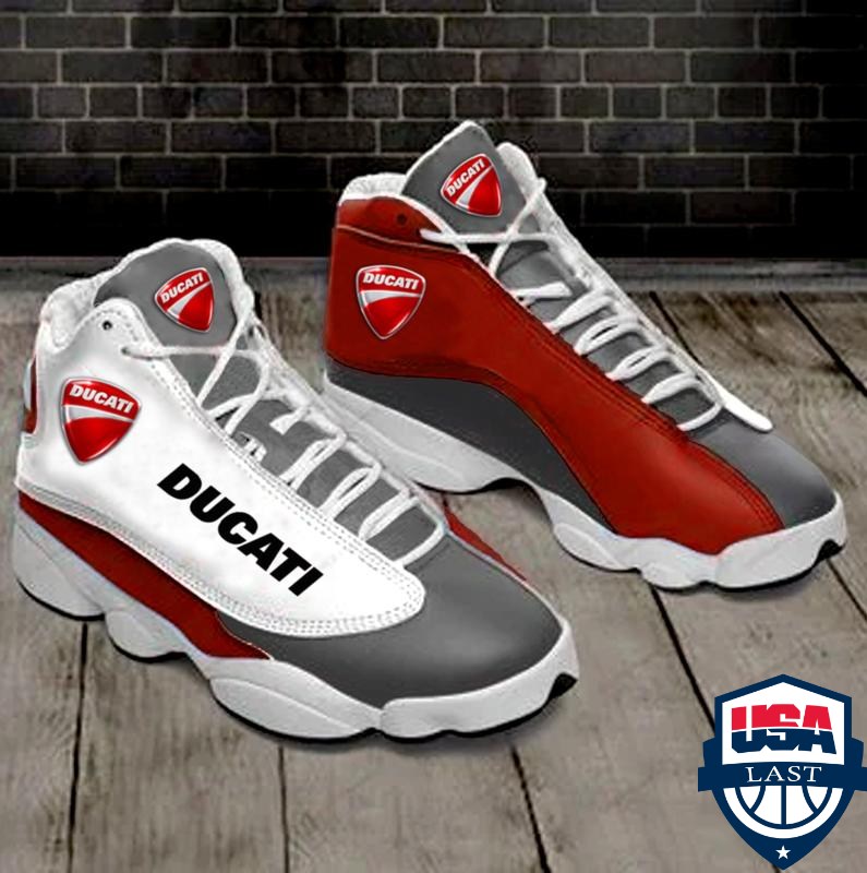 Ufams3TQ-TH180322-10xxxDucati-ver-5-Air-Jordan-13-sneaker2.jpeg