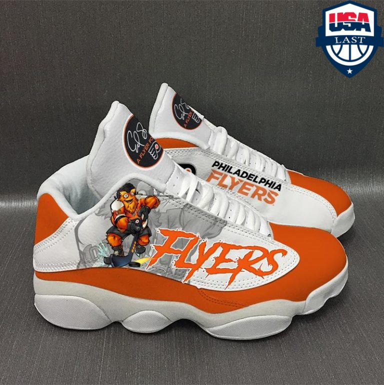 VHhREU92-TH120322-29xxxPhiladelphia-Flyers-NHL-Air-Jordan-13-sneaker2.jpg