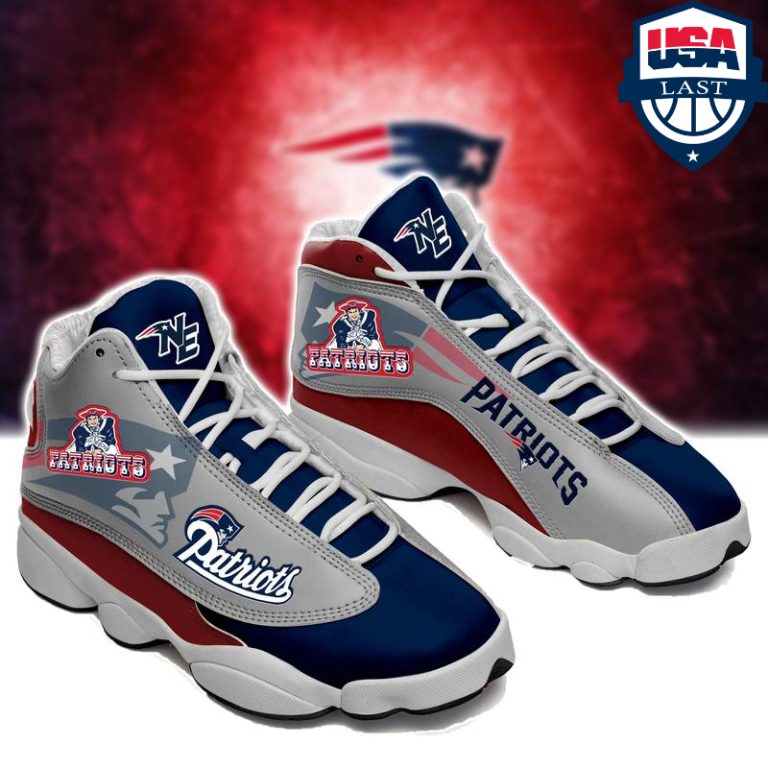 anCTg1Ls-TH140322-30xxxNew-England-Patriots-NFL-ver-4-Air-Jordan-13-sneaker.jpg