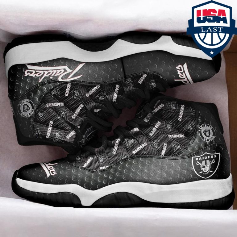 ffBDWqtM-TH100322-16xxxLas-Vegas-Raiders-NFL-Air-Jordan-11-sneaker2.jpg