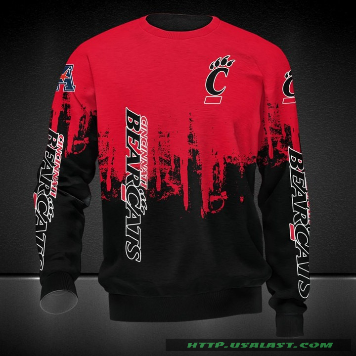 jCDWb4IP-T050322-043xxxCincinnati-Bearcats-3D-Hoodie-And-T-Shirt-1.jpg