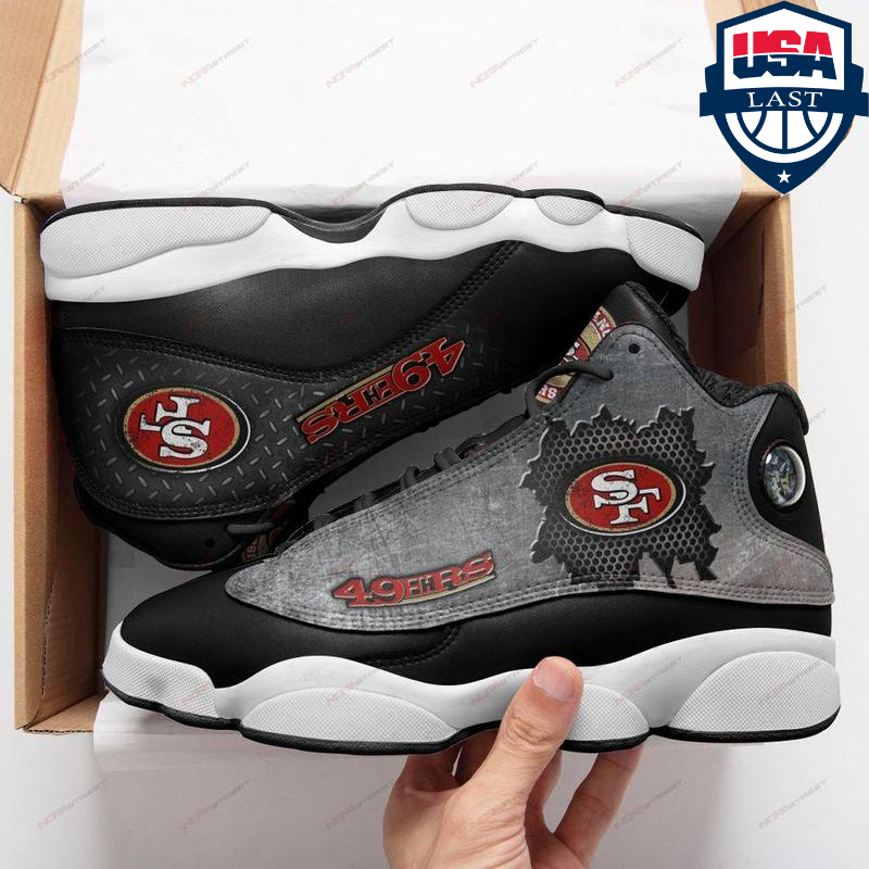 jPcql3qN-TH110322-44xxxSan-Francisco-49ers-NFL-ver-6-Air-Jordan-13-sneaker3.jpg