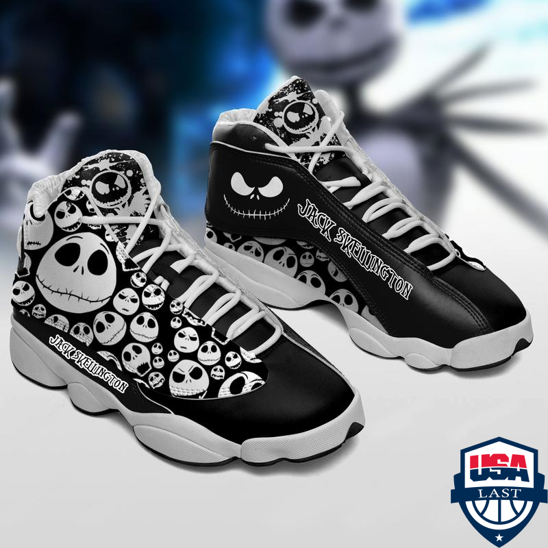 k6orGODR-mEBXzQf6-TH160322-45xxxJack-Skellington-ver-4-Air-Jordan-13-sneaker3.jpg