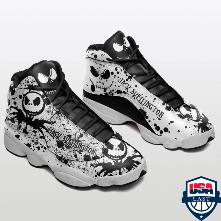 n2qOwTH3-Dn8WwzYn-TH160322-46xxxJack-Skellington-ver-5-Air-Jordan-13-sneaker3.jpg