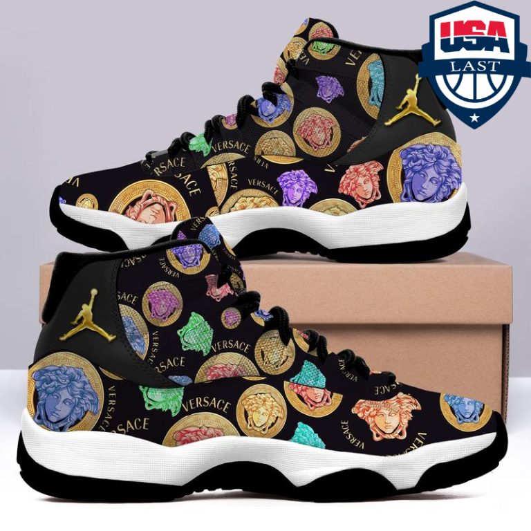 sfYTUuVh-TH100322-02xxxVersace-ver-2-Air-Jordan-11-sneaker2.jpg