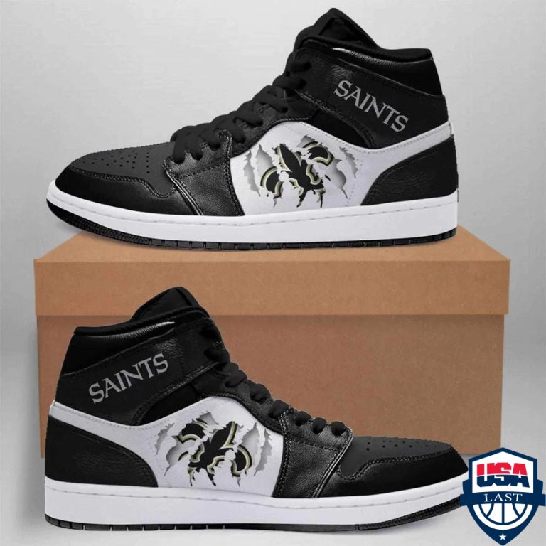 3VX9s06H-TH070422-47xxxNew-Orleans-Saints-NFL-ver-3-Air-Jordan-High-Top-Sneaker-Shoes1.jpg