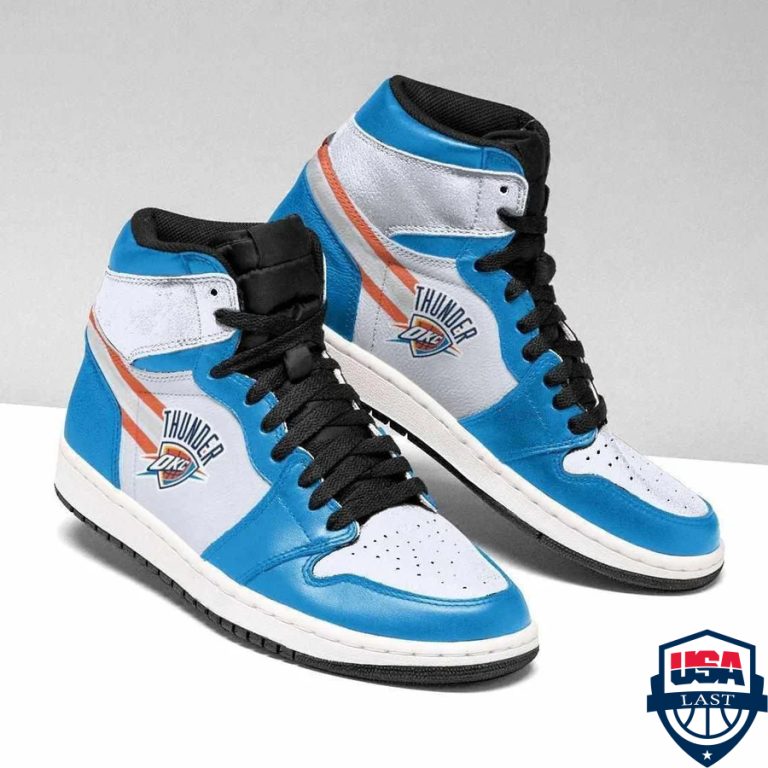 4syvM7tm-TH050422-57xxxOklahoma-City-Thunder-NBA-ver-2-Air-Jordan-High-Top-Sneaker-Shoes.jpg