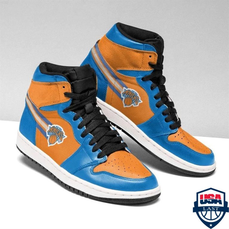 5DN0H4Ad-TH060422-23xxxNew-York-Knicks-NBA-ver-2-Air-Jordan-High-Top-Sneaker-Shoes1.jpg