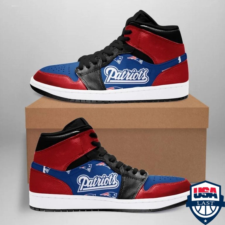 6BEKTNfu-TH080422-29xxxNew-England-Patriots-NFL-ver-5-Air-Jordan-High-Top-Sneaker-Shoes3.jpg