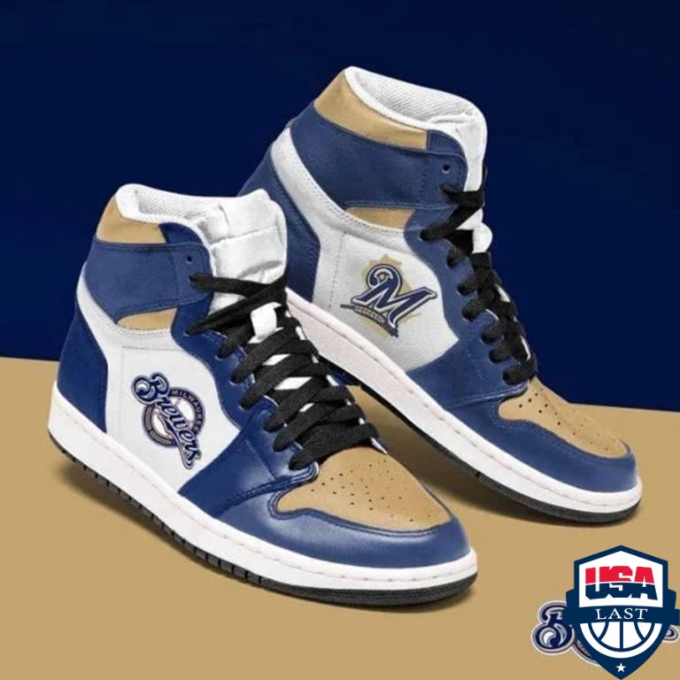 8YjAy5e0-TH080422-35xxxMilwaukee-Brewers-MLB-ver-1-Air-Jordan-High-Top-Sneaker-Shoes2.jpg