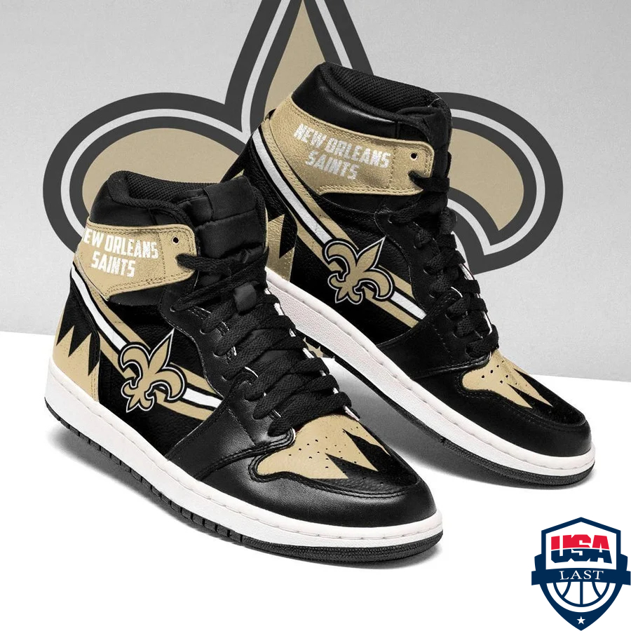 BLDNv05c-TH060422-05xxxNew-Orleans-Saints-NFL-Air-Jordan-High-Top-Sneaker-Shoes3.jpg