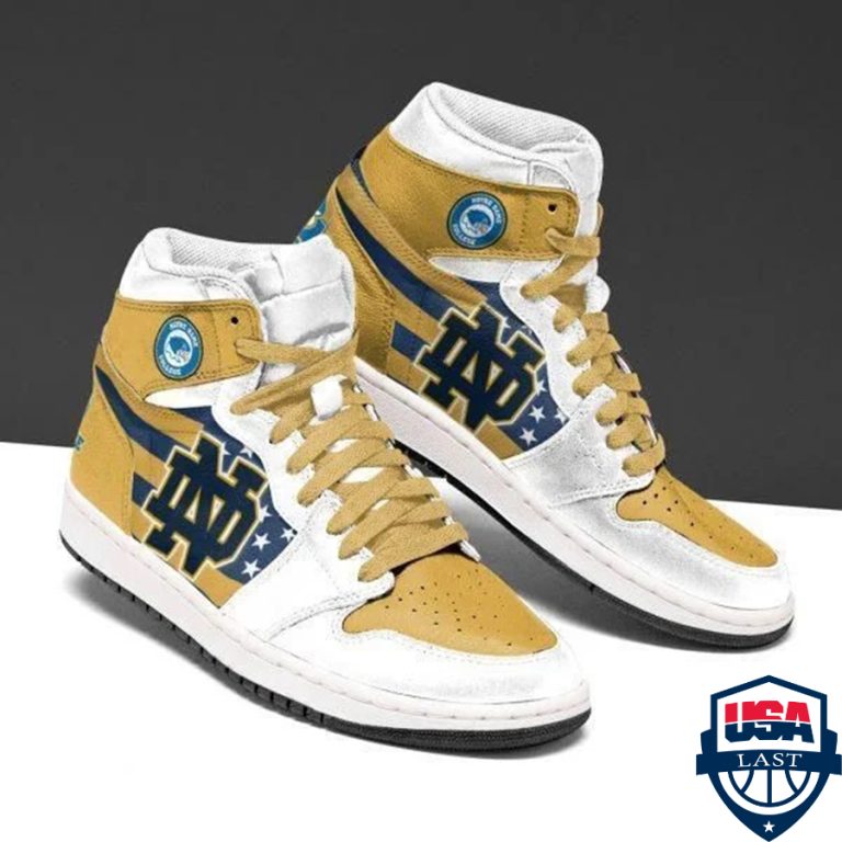 F4bllMJF-TH120422-40xxxNotre-Dame-Fighting-Irish-NCAA-ver-2-Air-Jordan-High-Top-Sneaker-Shoes2.jpg