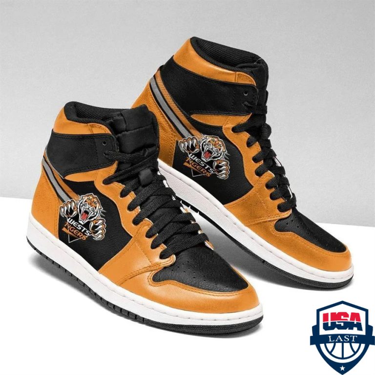 KoshzOwb-TH090422-31xxxWests-Tigers-NRL-ver-3-Air-Jordan-High-Top-Sneaker-Shoes.jpg